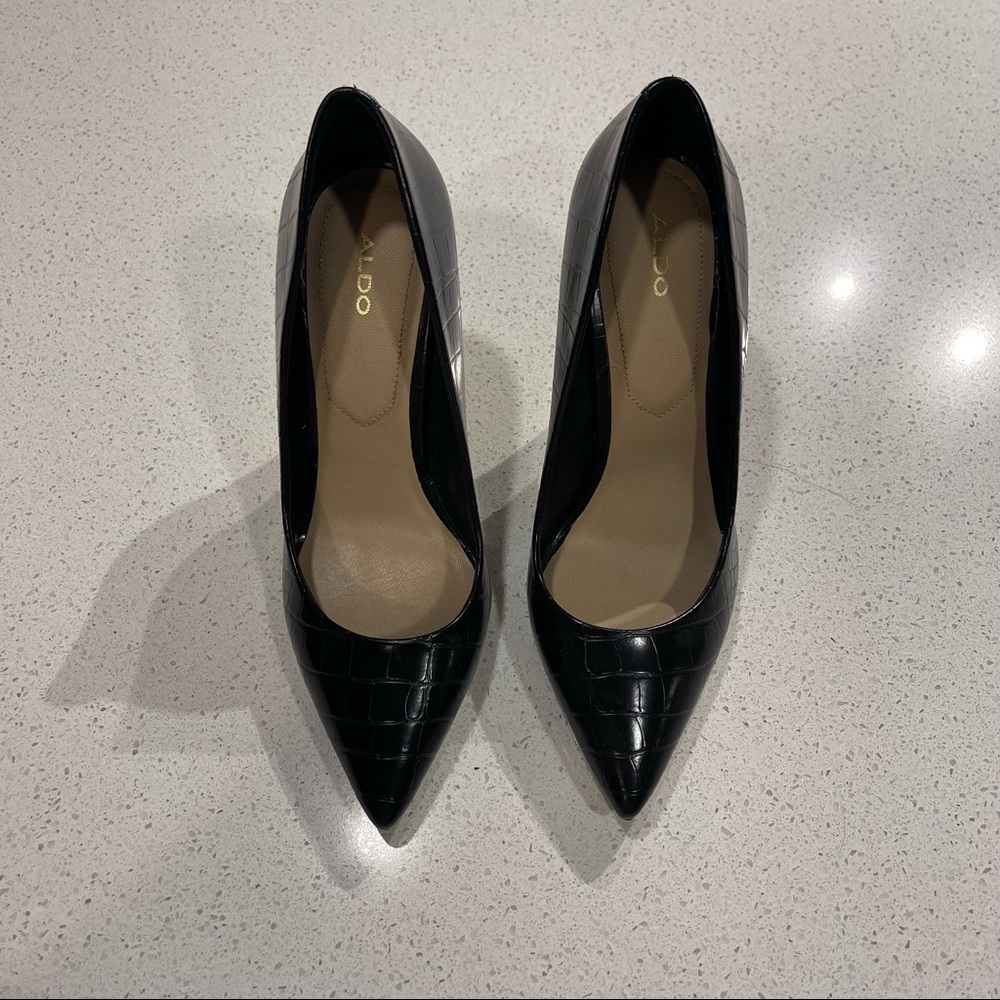 Black Pointed Toe Heels